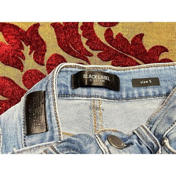 Black Label White Washed Distressed Denim Shorts Size Small - Picture 3 of 3